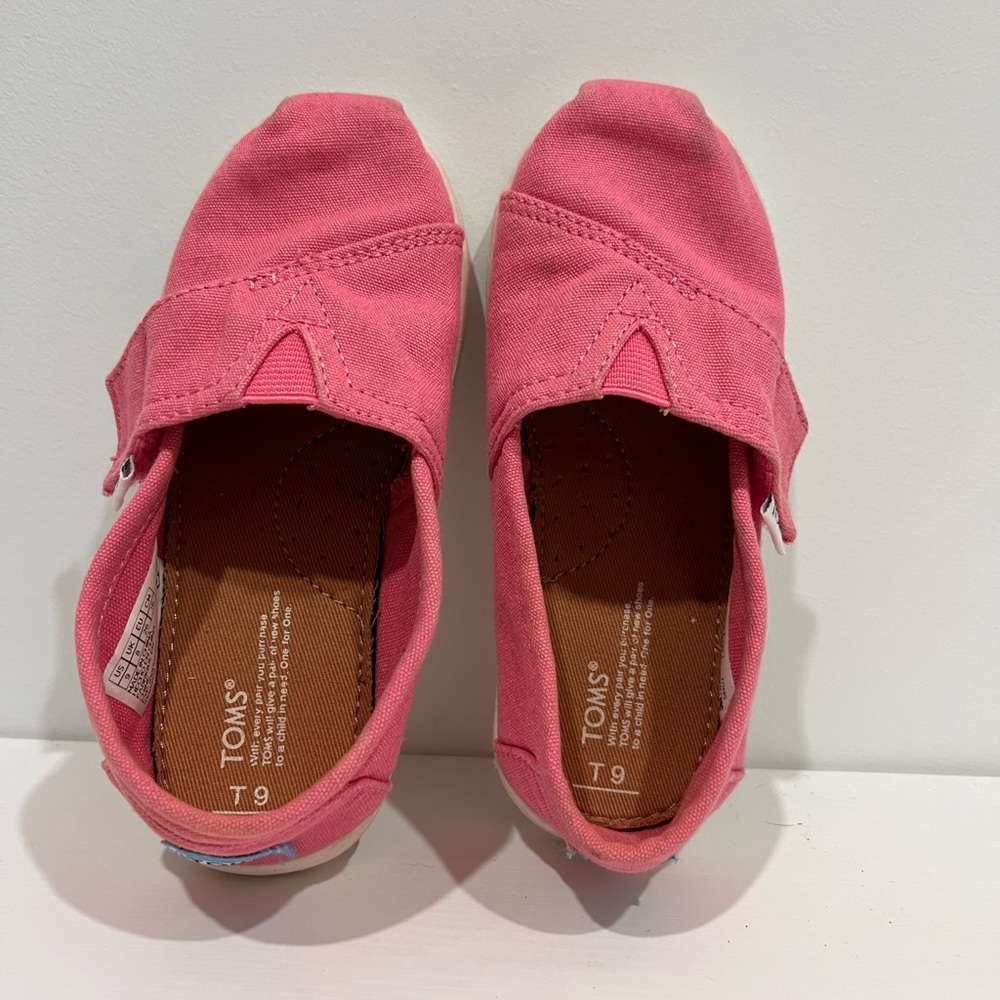 Pink Toms T9 Girls Shoes